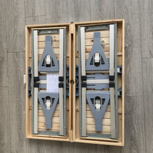 Mesa plegable madera sillas plegada