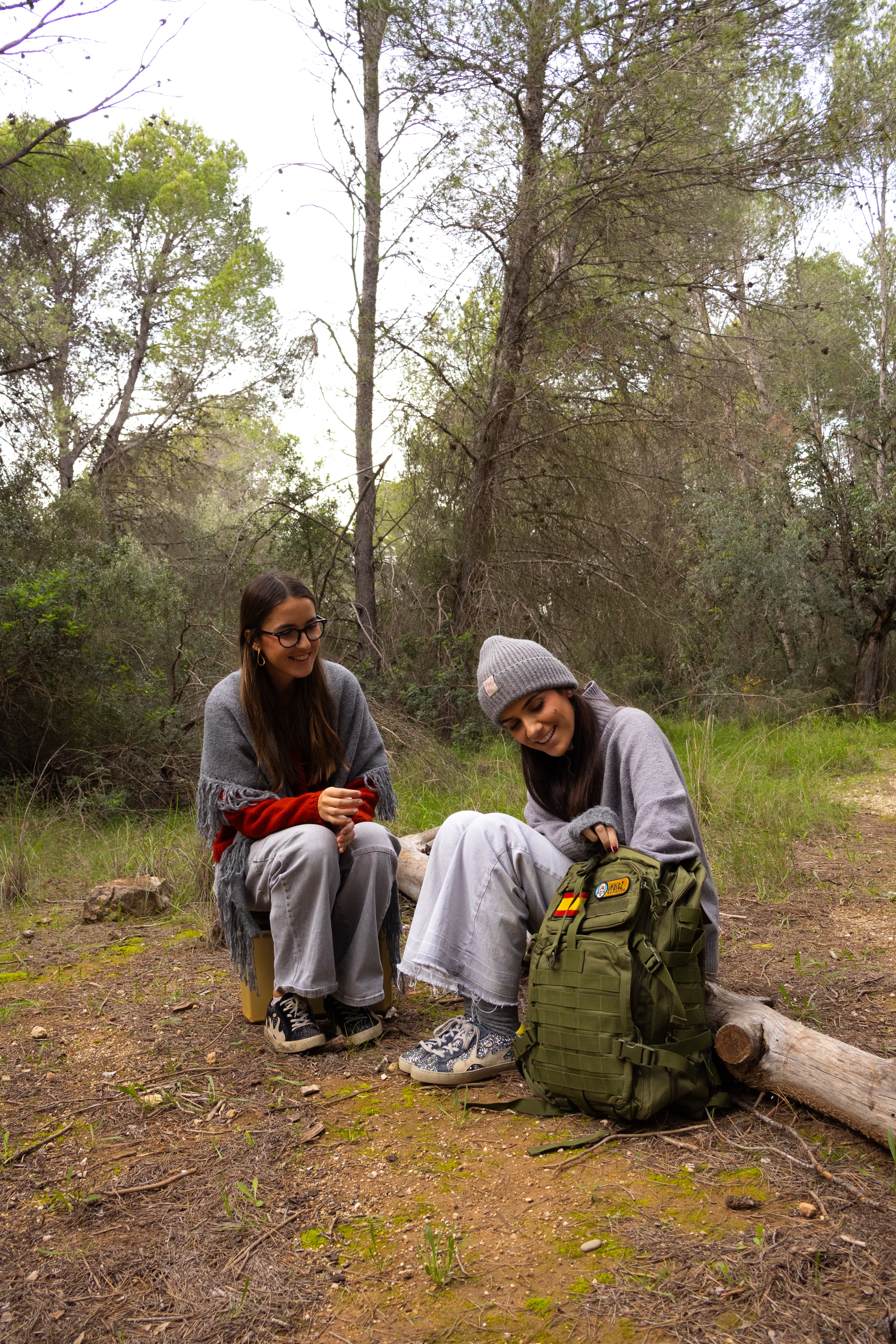 Equipo escalada y acampada mochila