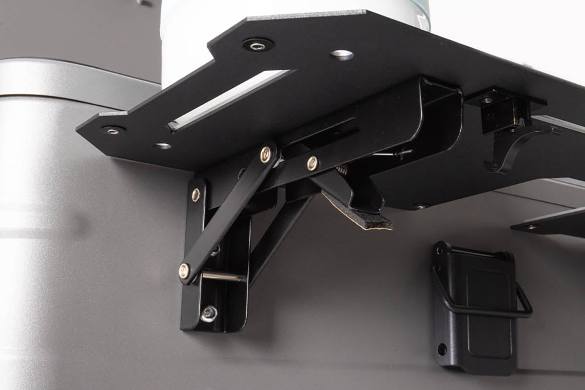 caja almacenamiento gris detalle